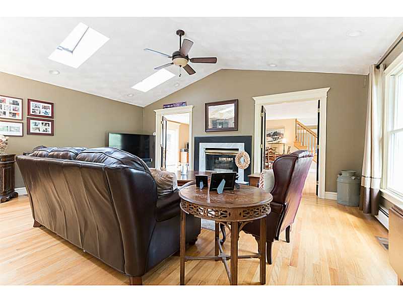 1375 High Hawk Road East Greenwich, RI 02818 - Photo 8 of 25 Den/Family/Great Room.