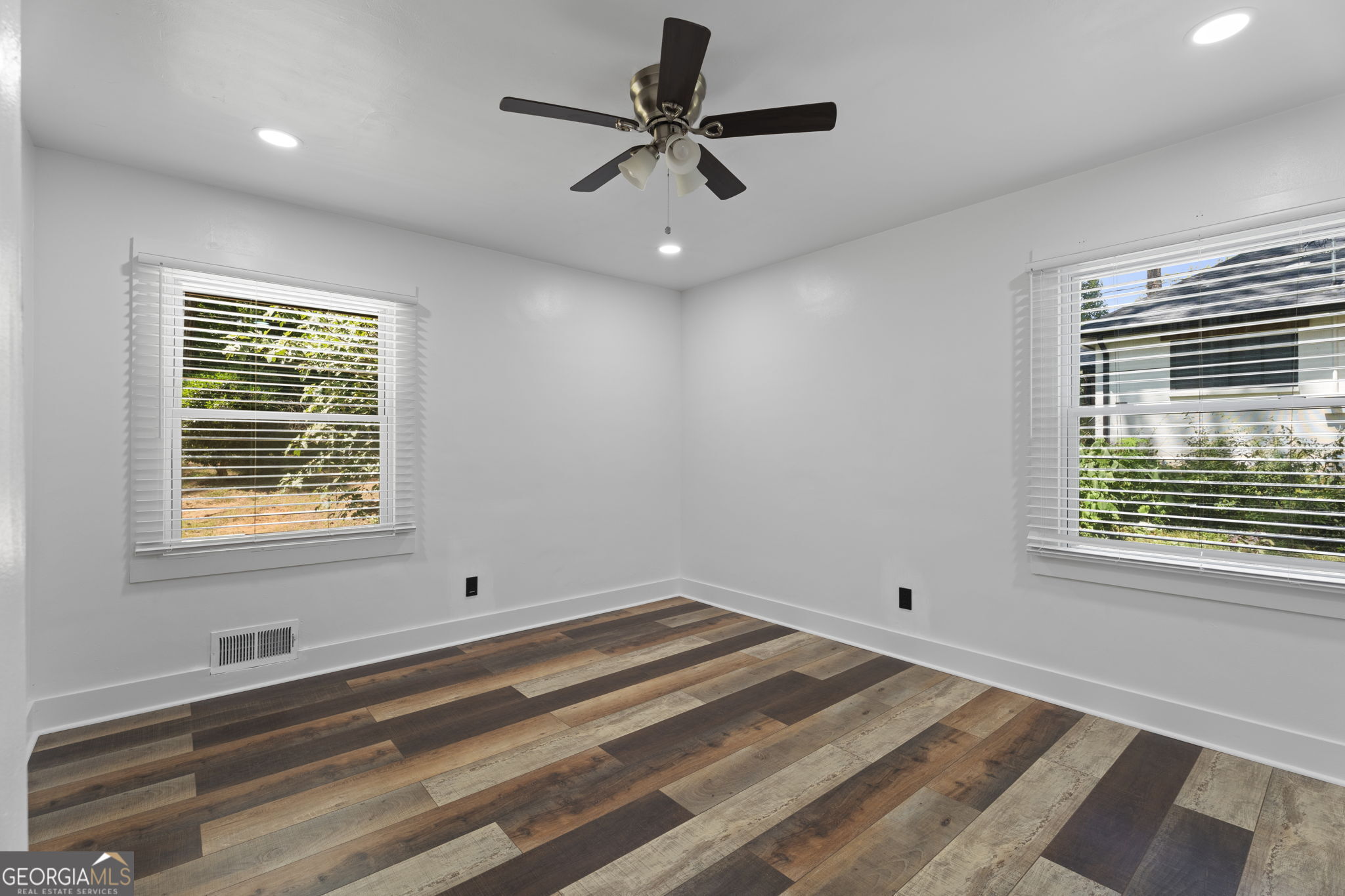 2783 Ben Hill Road East Point, GA 30344 - Photo 21 of 35 Gallery Image 21