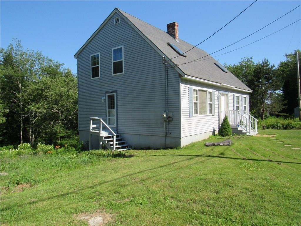59 Ridge Road Phippsburg, ME 04562 - Photo 3 of 31 Front and side entrance to home.