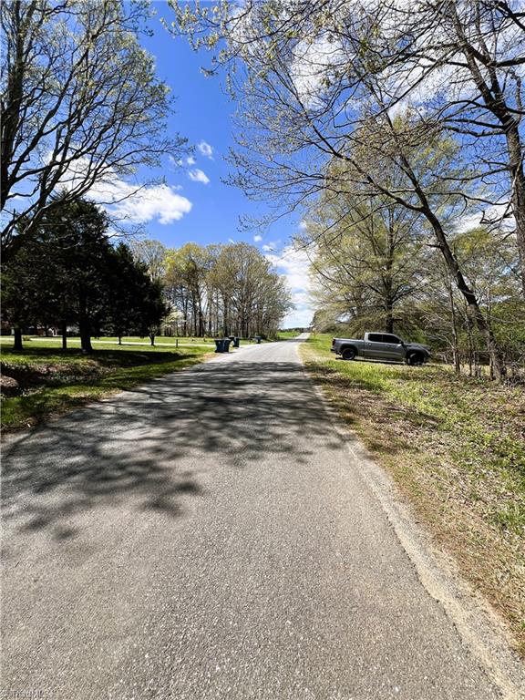 9146 Idol Cox Road Colfax, NC 27235 - Photo 6 of 31 Gallery Image 6