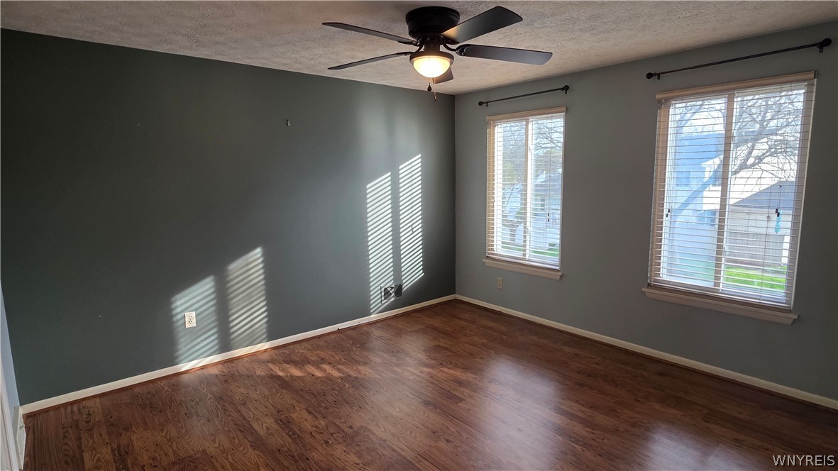 204 Greenway Boulevard Riga, NY 14428 - Photo 5 of 15