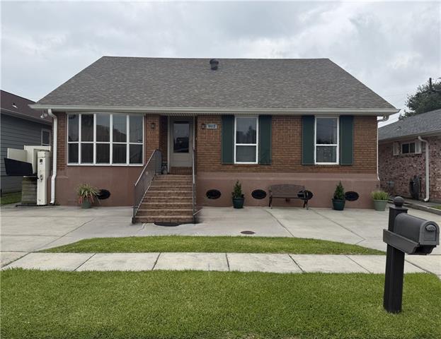 8412 Colonel Drive Chalmette, LA 70043 - Photo 1 of 27