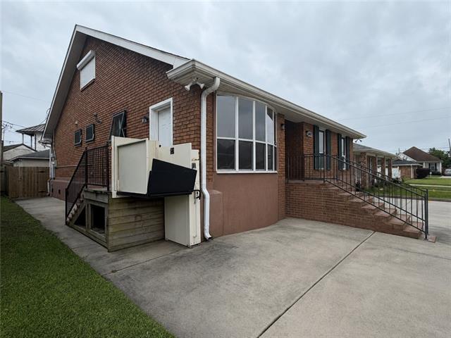 8412 Colonel Drive Chalmette, LA 70043 - Photo 3 of 27