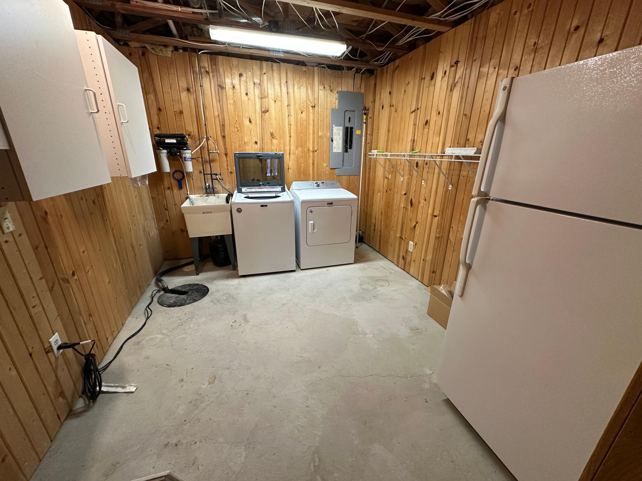 8487 Rice Lake Road Maple Grove, MN 55369 - Photo 23 of 32