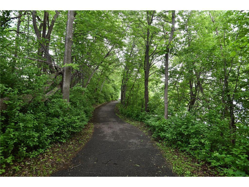 8487 Rice Lake Road Maple Grove, MN 55369 - Photo 31 of 32