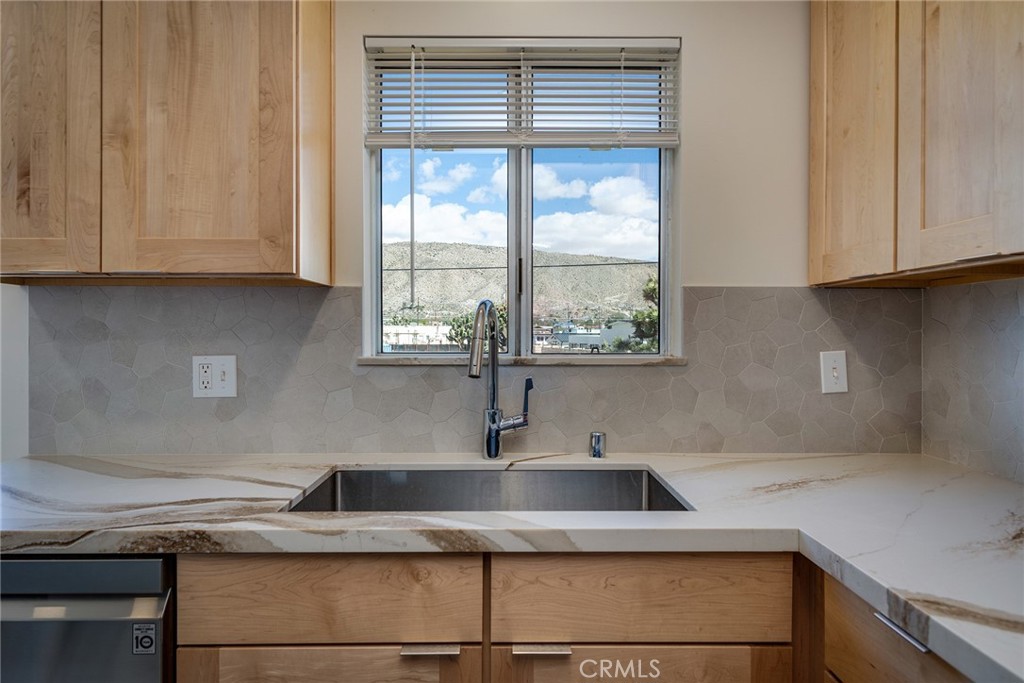 7412 Deer Trail, Unit 4 Yucca Valley, CA 92284 - Photo 4 of 18