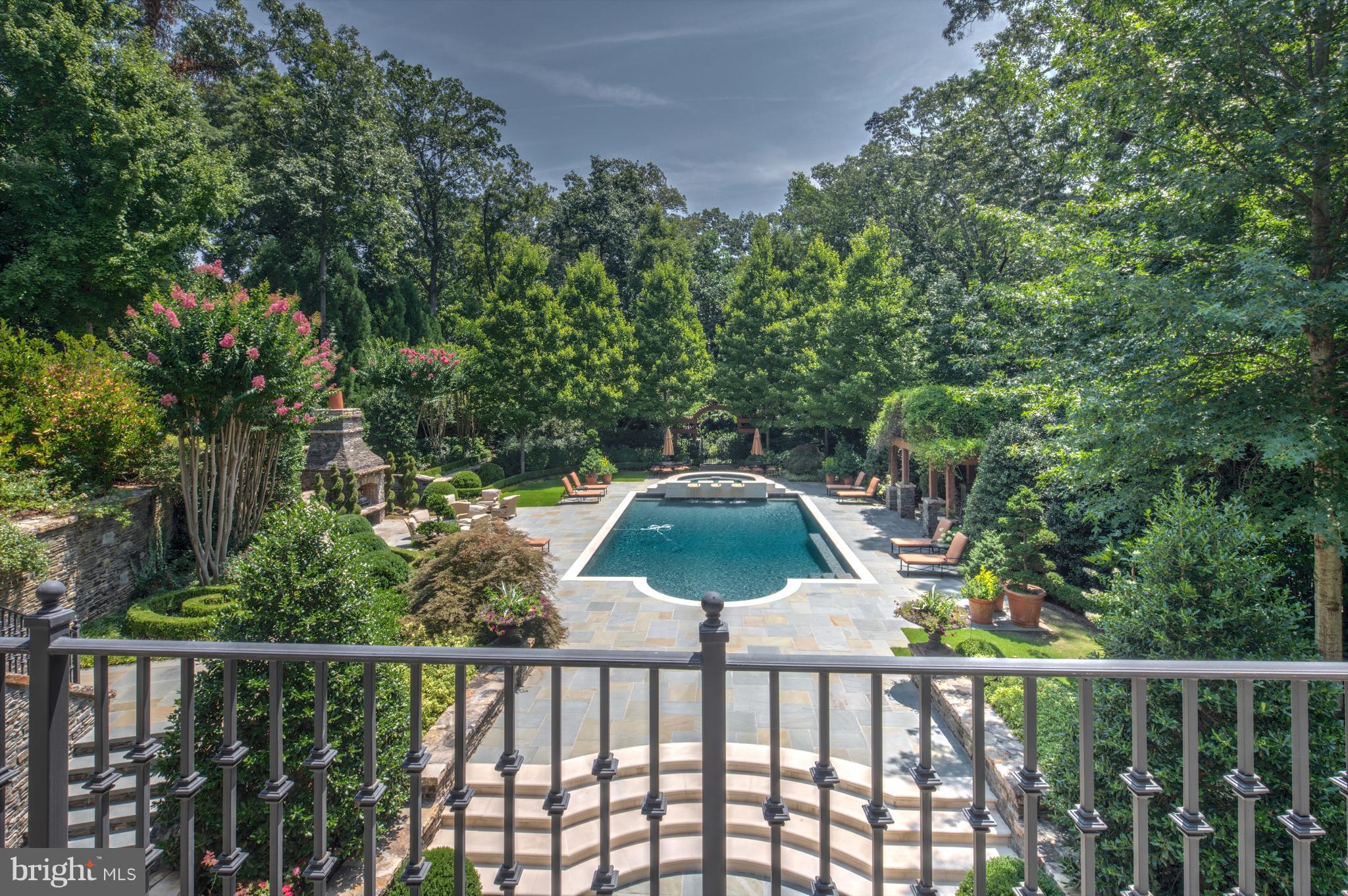 670 Chain Bridge Road McLean, VA 22101 - Photo 18 of 23 Swimming Pool