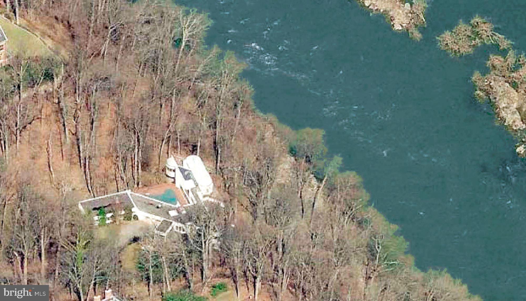670 Chain Bridge Road McLean, VA 22101 - Photo 22 of 23 Aerial View of Property