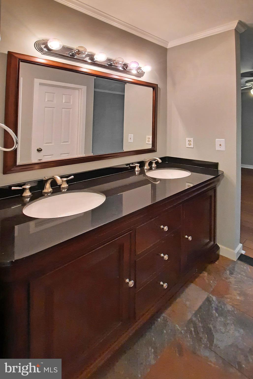 1537 Ritchie Lane Annapolis, MD 21401 - Photo 17 of 31 Gallery Image 17