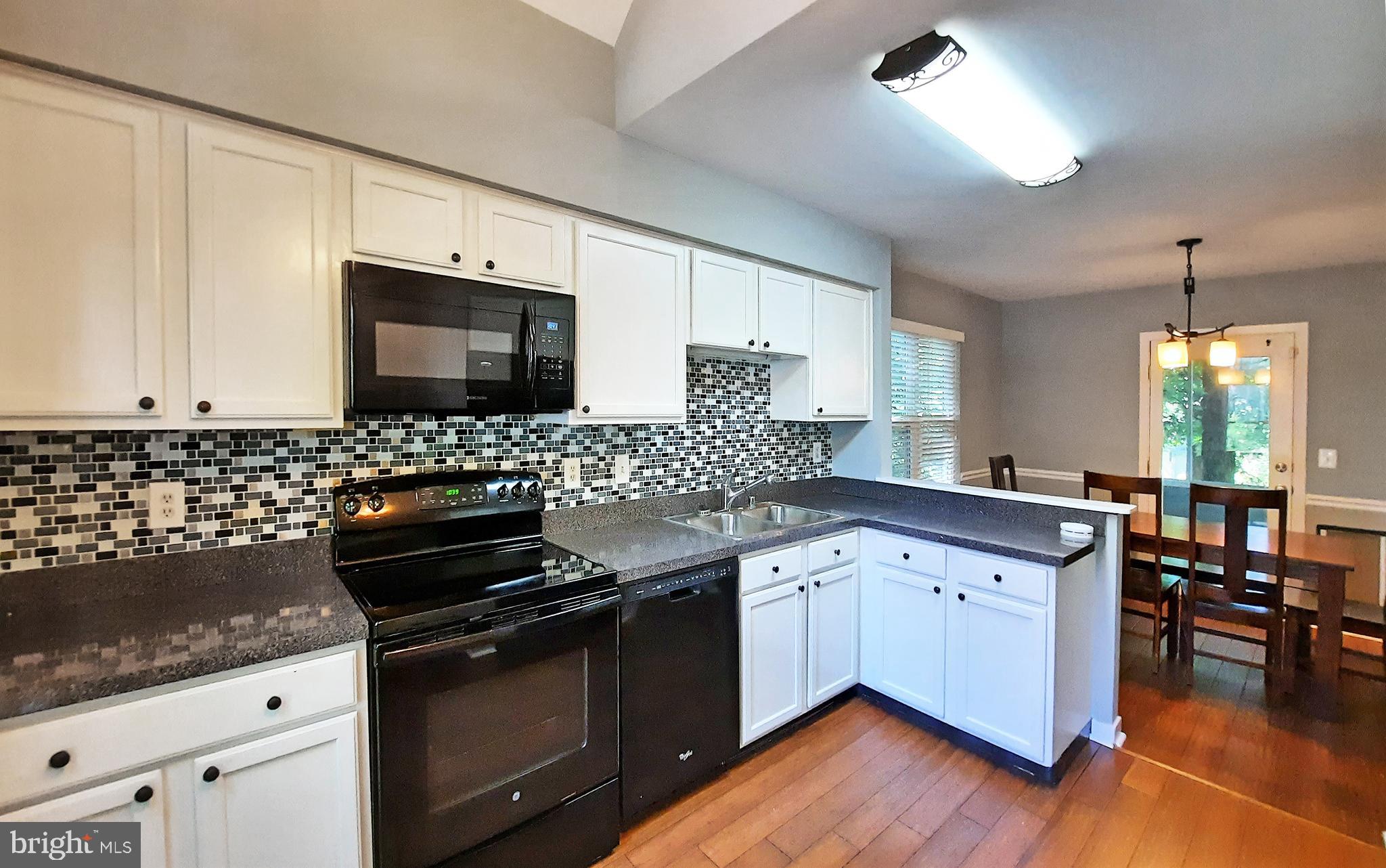 1537 Ritchie Lane Annapolis, MD 21401 - Photo 8 of 31 Gallery Image 8