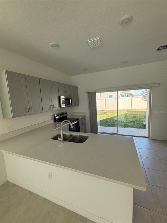 2953 Skyline Loop Kissimmee, FL 34758 - Photo 14 of 36