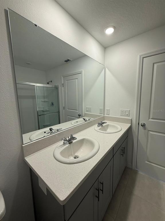 2953 Skyline Loop Kissimmee, FL 34758 - Photo 22 of 36