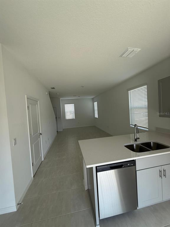 2953 Skyline Loop Kissimmee, FL 34758 - Photo 10 of 36