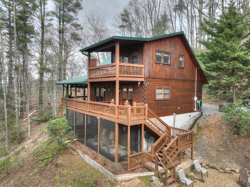 464 Bell Camp Ridge Road Blue Ridge, GA 30513 - Photo 6 of 48 Gallery Image 6