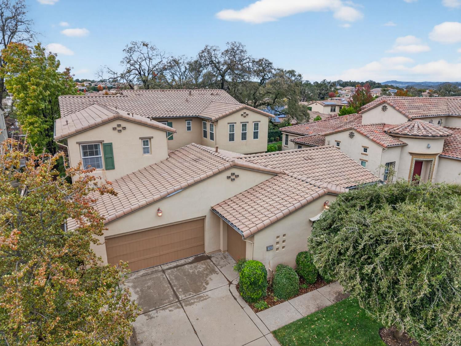 2050 Impressionist Way El Dorado Hills, CA 95762 - Photo 75 of 83 an aerial view of a house with a garden