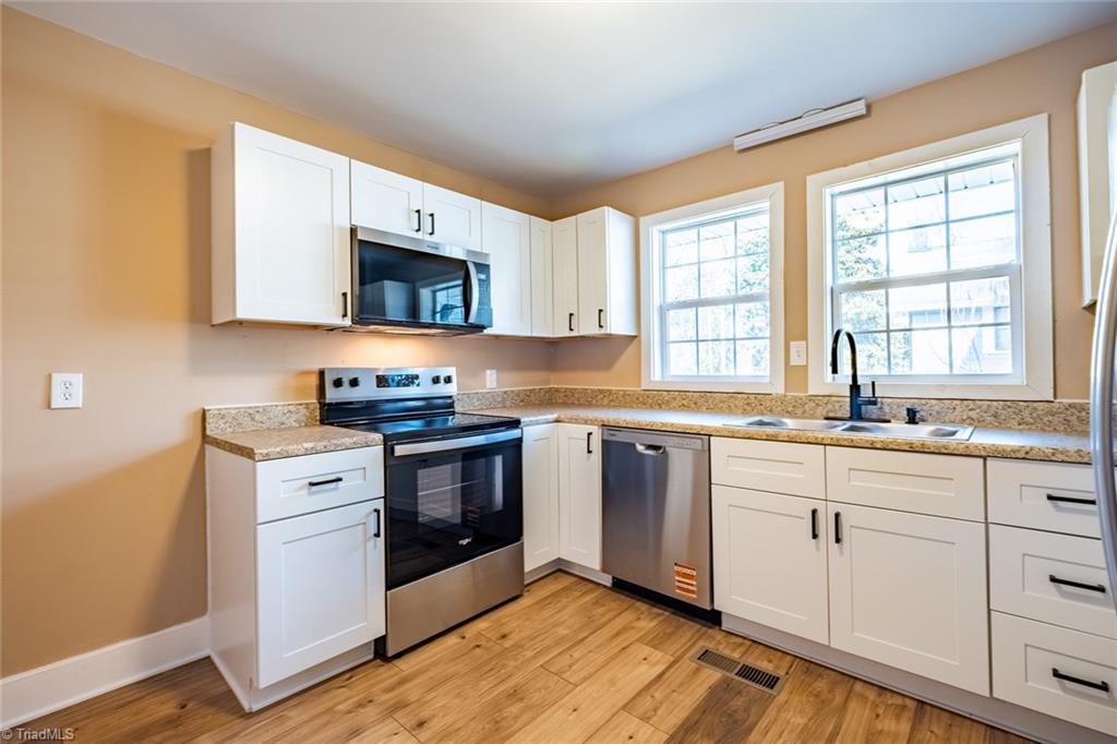 705 Carr Street High Point, NC 27262 - Photo 15 of 27