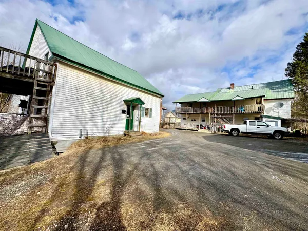 $275,000 | 31-33 Colby Street, Colebrook, NH 03576