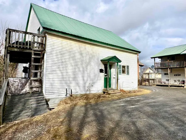 $275,000 | 31-33 Colby Street, Colebrook, NH 03576