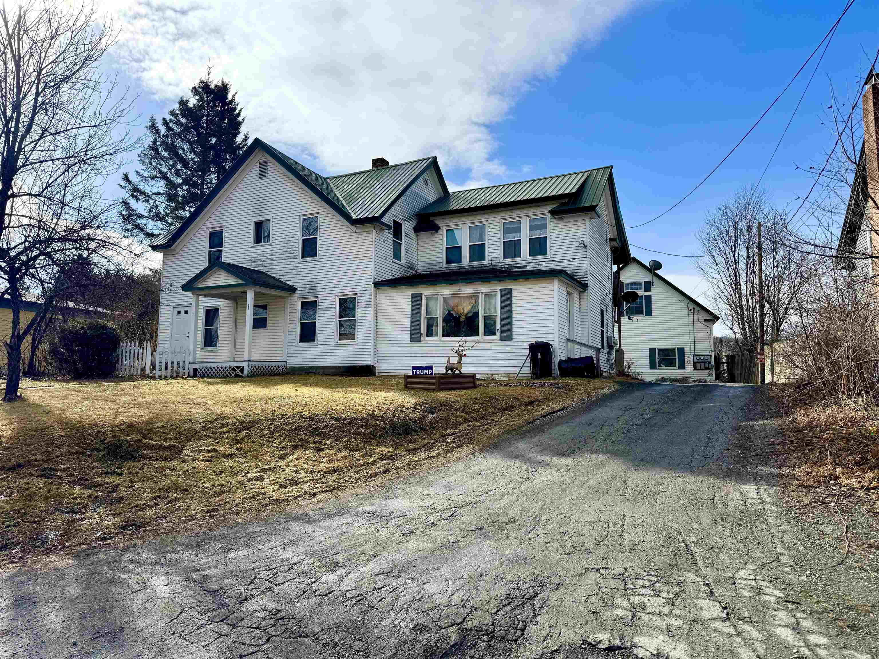 31-33 Colby Street Colebrook, NH 03576 - Photo 17 of 23
