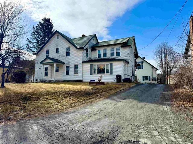 $275,000 | 31-33 Colby Street, Colebrook, NH 03576