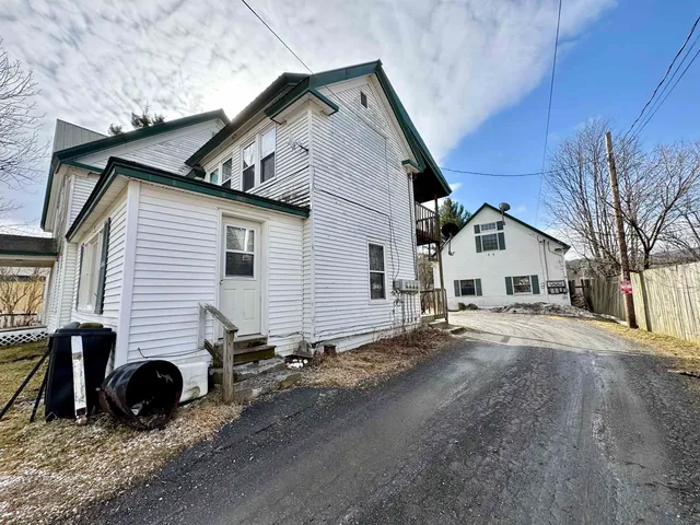 $275,000 | 31-33 Colby Street, Colebrook, NH 03576