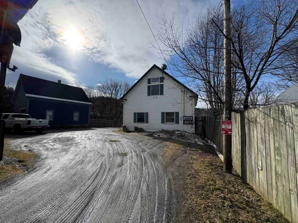 $275,000 | 31-33 Colby Street, Colebrook, NH 03576