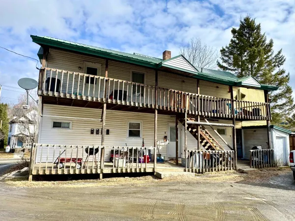 $275,000 | 31-33 Colby Street, Colebrook, NH 03576