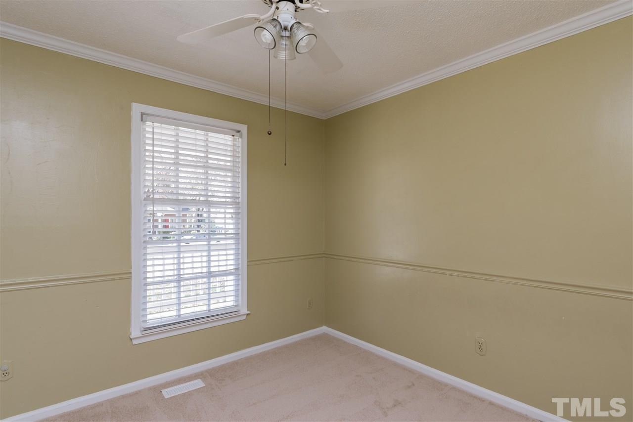 1604 Netherfield Lane Raleigh, NC 27610 - Photo 12 of 20 Gallery Image 12