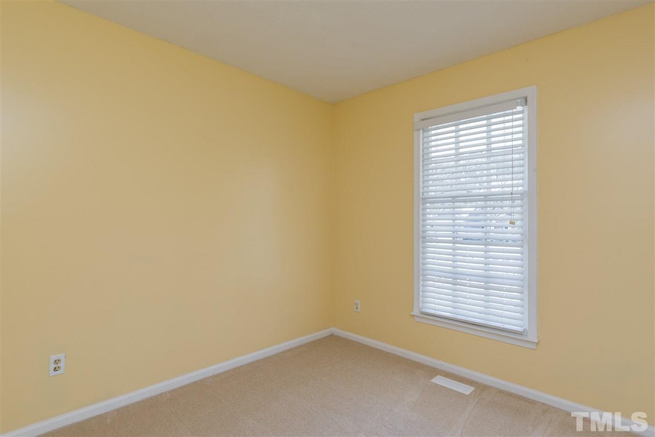 1604 Netherfield Lane Raleigh, NC 27610 - Photo 14 of 20 Gallery Image 14