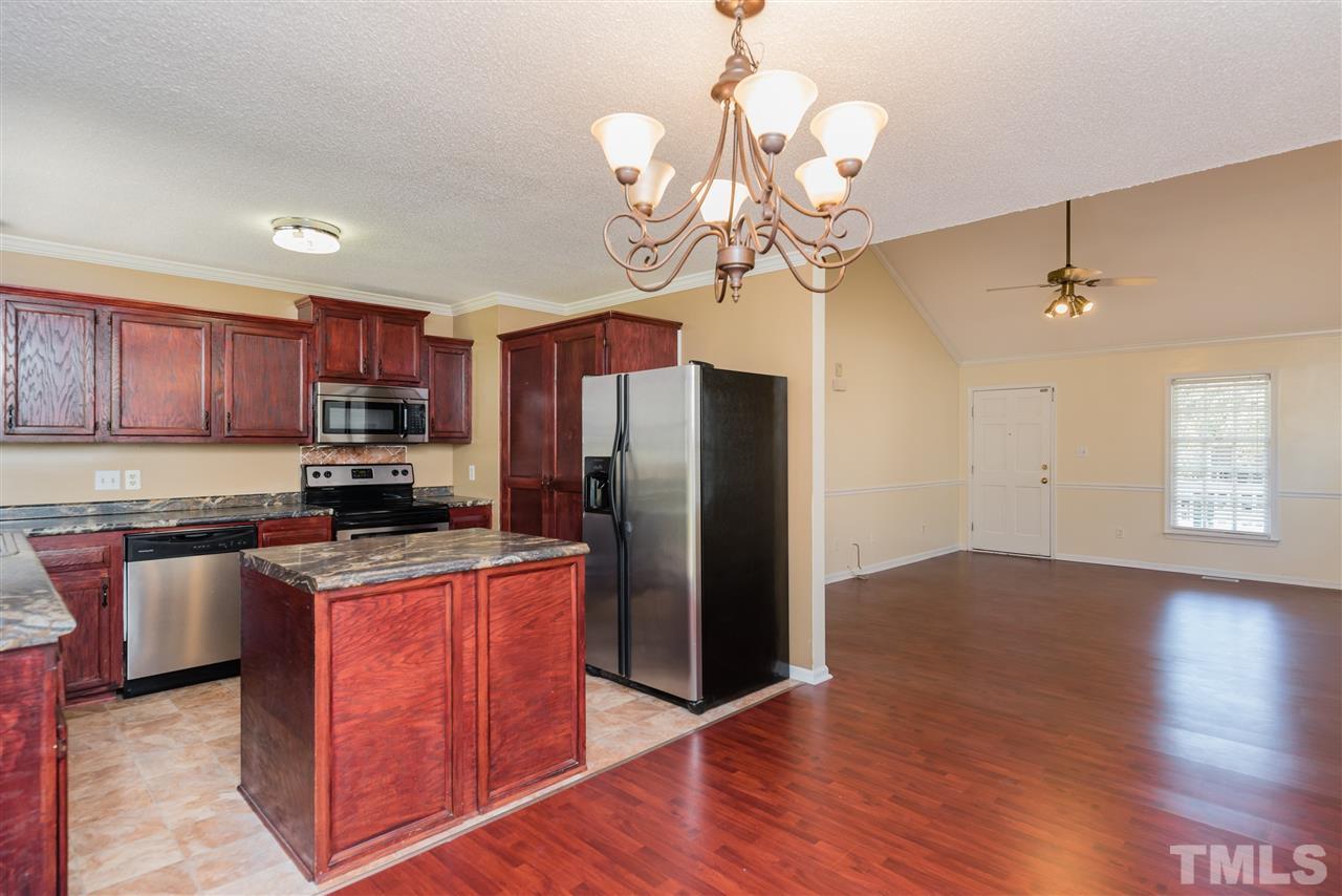 1604 Netherfield Lane Raleigh, NC 27610 - Photo 7 of 20 Gallery Image 7