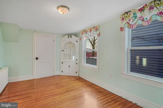 $2,850 | 1109 Caroline Street, Fredericksburg, VA 22401