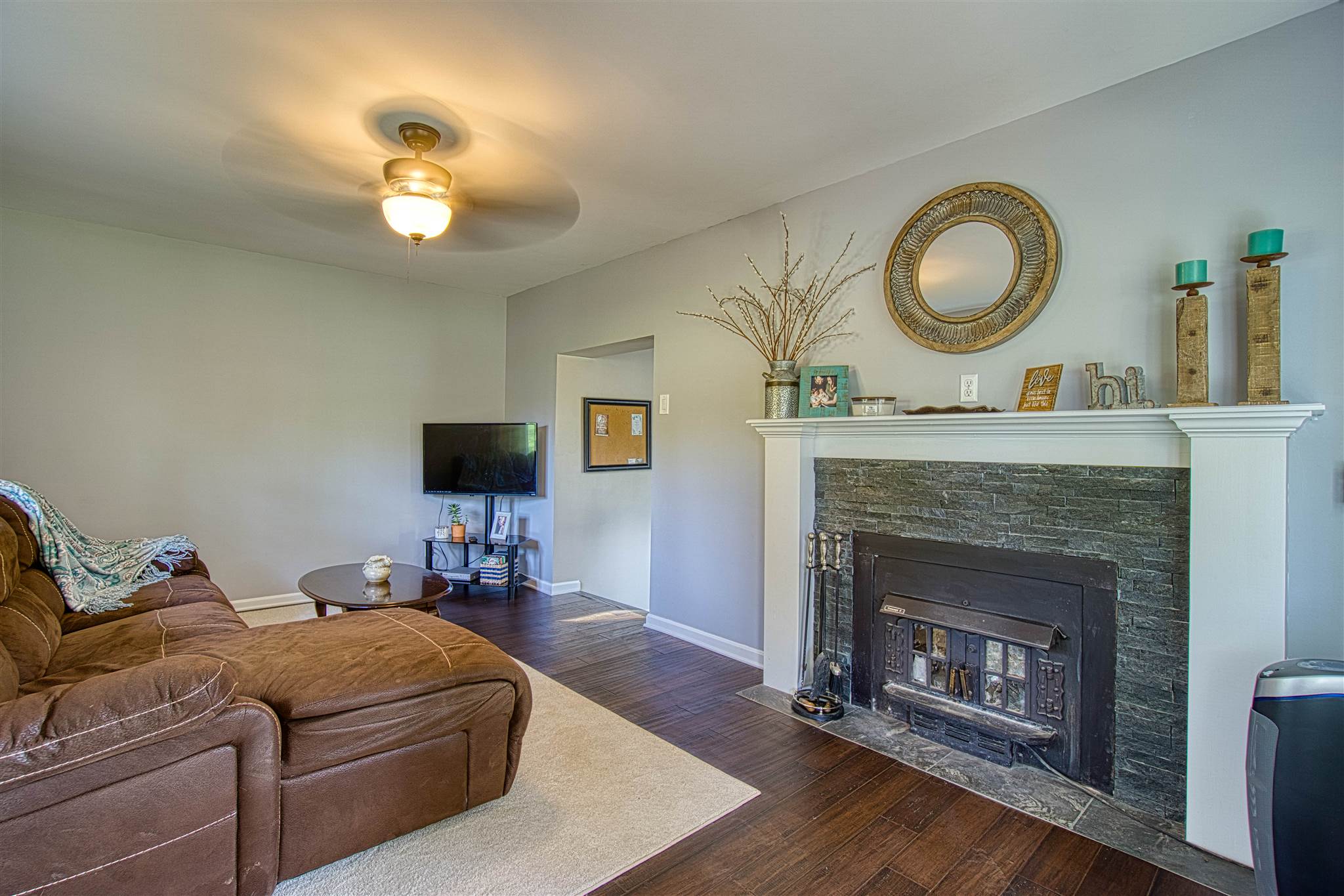10031 Fischer Road Evansville, IN 47720 - Photo 11 of 28 Gallery Image 11