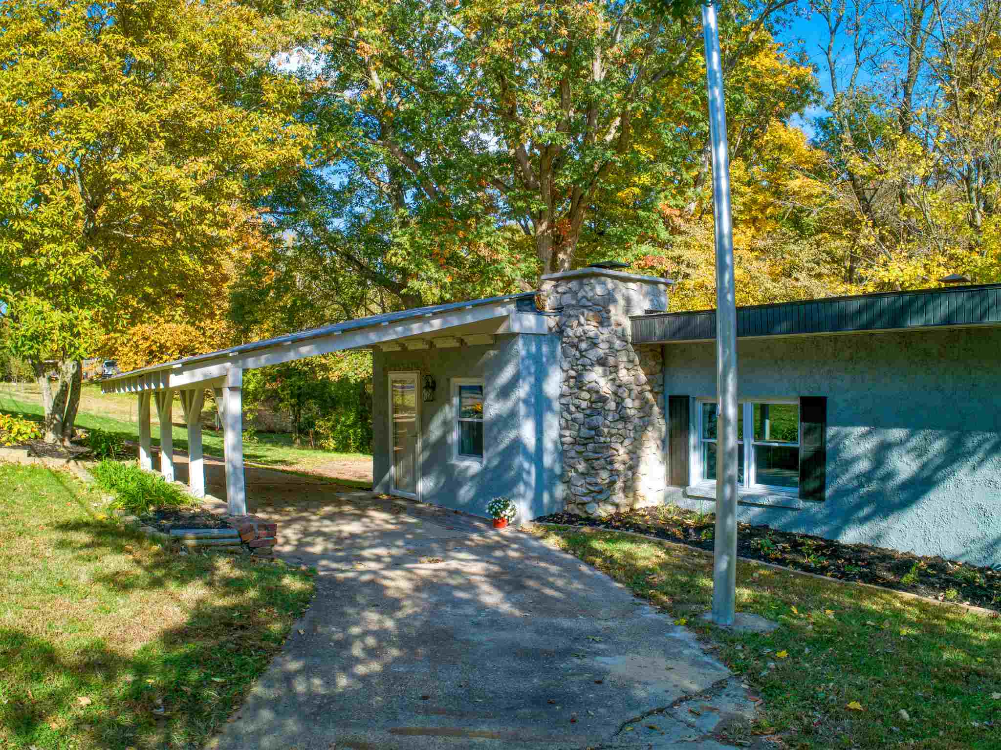 10031 Fischer Road Evansville, IN 47720 - Photo 26 of 28 Gallery Image 26