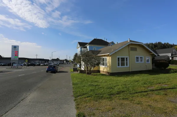 $295,000 | 820 Main Street, Fortuna, CA 95540