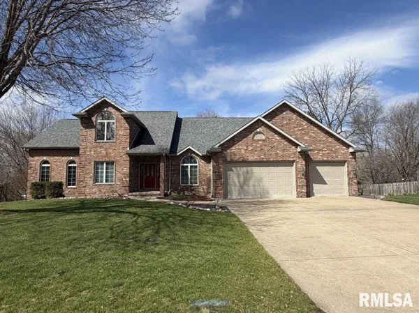 $575,000 | 1601 Ascot Chase, Sherman, IL 62684