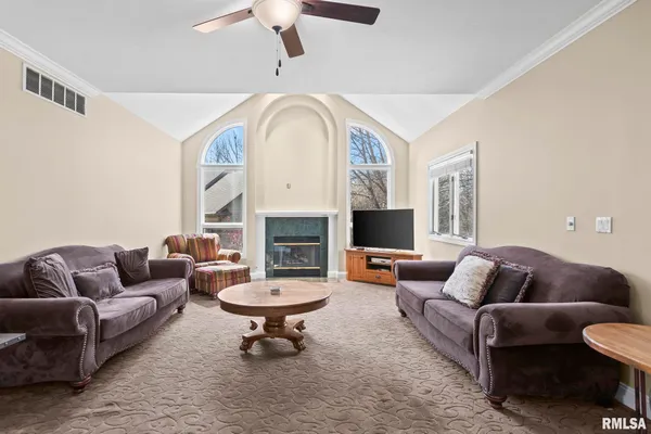 $575,000 | 1601 Ascot Chase, Sherman, IL 62684