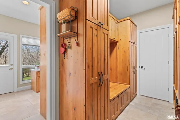 $575,000 | 1601 Ascot Chase, Sherman, IL 62684