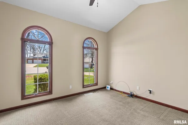 $575,000 | 1601 Ascot Chase, Sherman, IL 62684