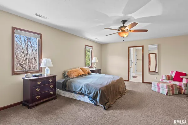 $575,000 | 1601 Ascot Chase, Sherman, IL 62684