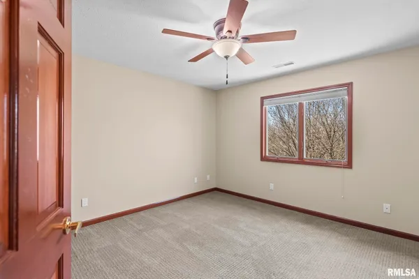 $575,000 | 1601 Ascot Chase, Sherman, IL 62684