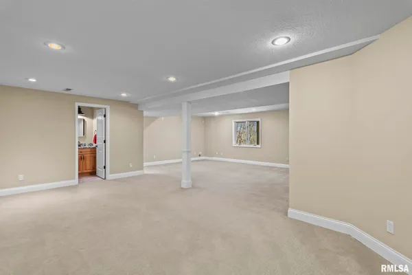 $575,000 | 1601 Ascot Chase, Sherman, IL 62684