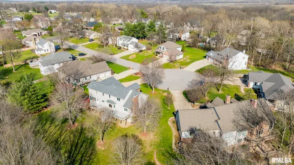 $575,000 | 1601 Ascot Chase, Sherman, IL 62684