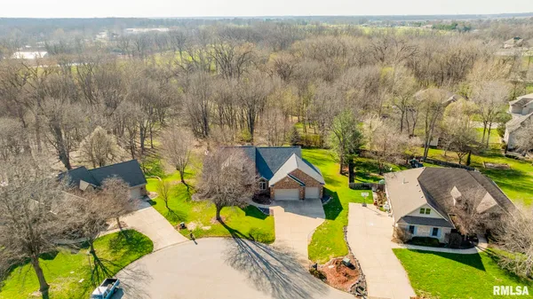 $575,000 | 1601 Ascot Chase, Sherman, IL 62684