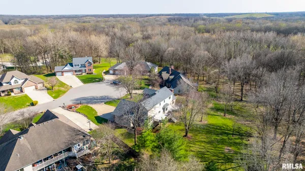 $575,000 | 1601 Ascot Chase, Sherman, IL 62684