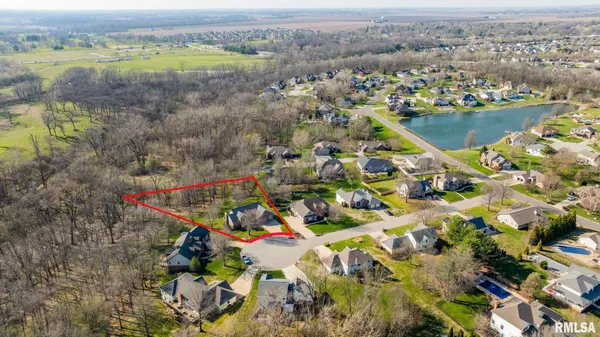 $575,000 | 1601 Ascot Chase, Sherman, IL 62684