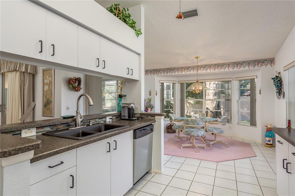 6045 Country Ridge Lane New Port Richey, FL 34655 - Photo 13 of 30 Gallery Image 13
