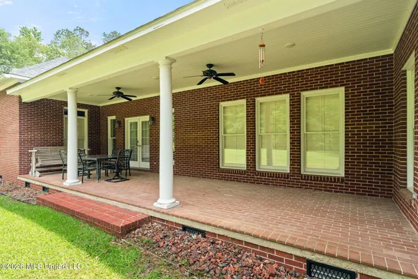 $640,000 | 21 Shady Creek Trail Northeast, Brookhaven, MS 39601