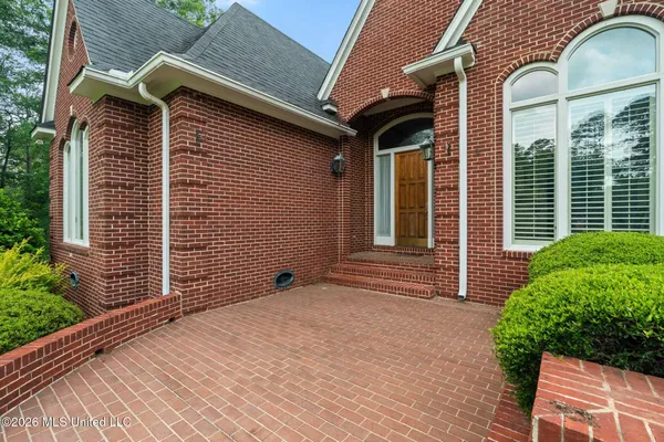 $640,000 | 21 Shady Creek Trail Northeast, Brookhaven, MS 39601