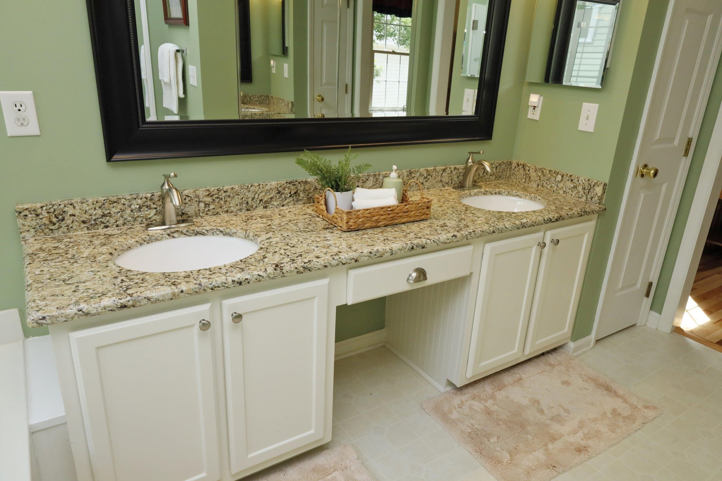 12204 Jarden Court Raleigh, NC 27613 - Photo 22 of 34 Master Bath/Spa