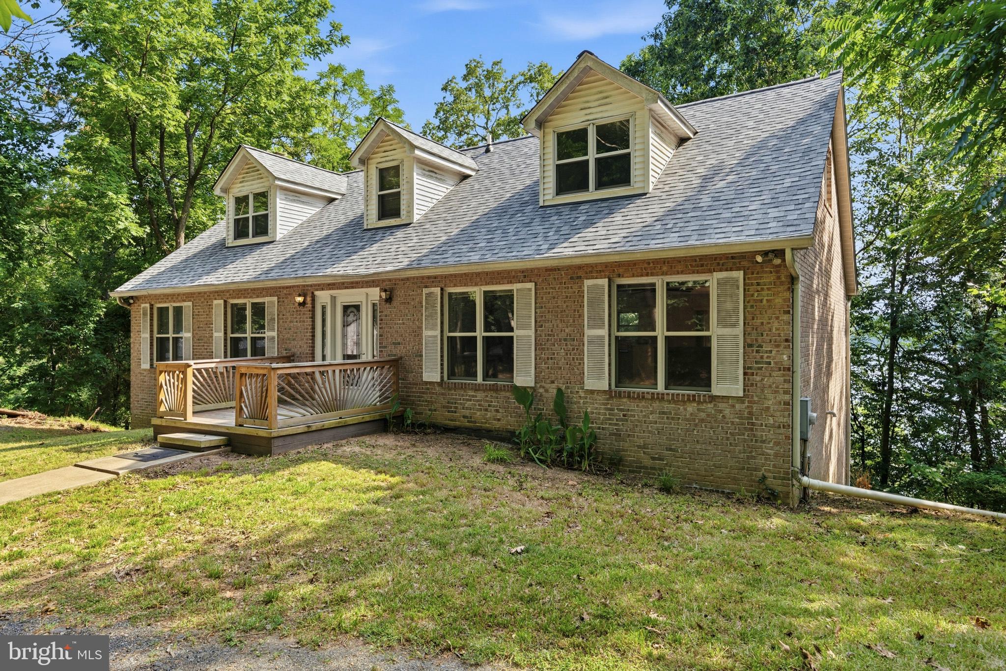 924 Chart Court Lusby, MD 20657 - Photo 3 of 82